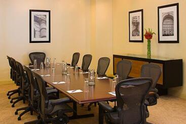 هتل Sheraton Philadelphia Downtown