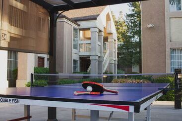 هتل Sonesta Es Suites San Jose Airport