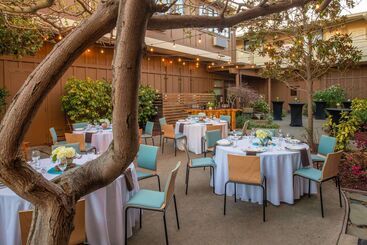 هتل The Lodge At Tiburon