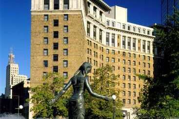 هتل The Saint Paul