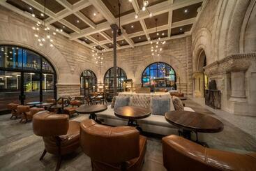 هتل The Union Station Nashville Yards, Autograph Collection