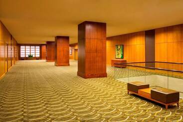 هتل The Westin Cincinnati
