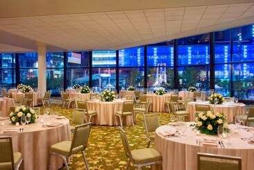 هتل The Westin Cincinnati