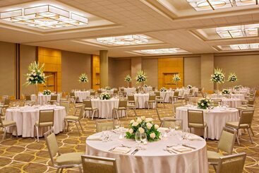 هتل The Westin Cincinnati