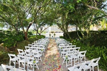 هتل The Westin Tampa Waterside