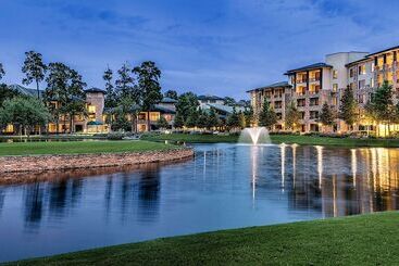 هتل The Woodlands Resort, Curio Collection By Hilton