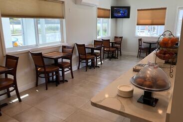 هتل Travelodge By Wyndham Mill Valley/sausalito