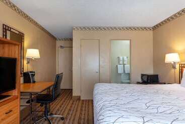 هتل Travelodge By Wyndham Seattle By The Space Needle