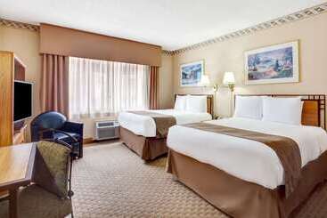 هتل Travelodge By Wyndham Seattle By The Space Needle