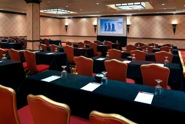 هتل Trumbull Marriott Shelton