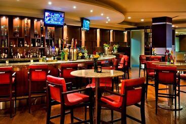 هتل Trumbull Marriott Shelton