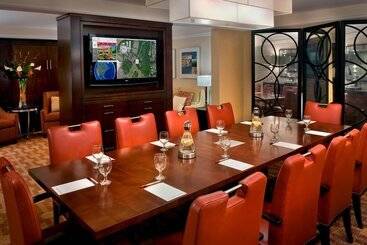 هتل Trumbull Marriott Shelton
