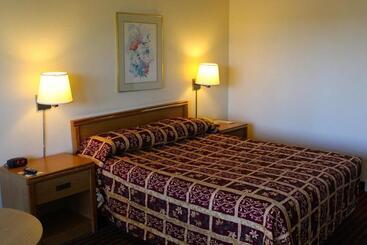 בית מלון כפרי Vagabond Inn San Luis Obispo