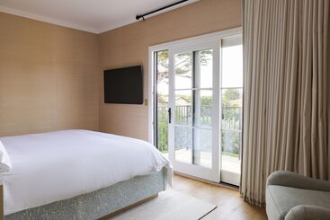هتل Villa Mara Carmel