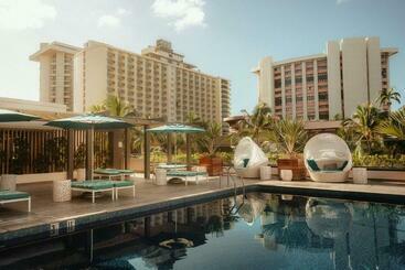 هتل Outrigger Waikiki Beachcomber