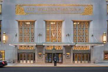 هتل Waldorf Astoria New York
