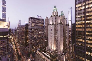هتل Waldorf Astoria New York