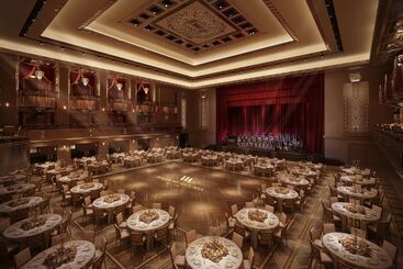 هتل Waldorf Astoria New York