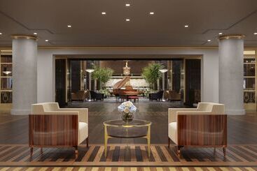 هتل Waldorf Astoria New York