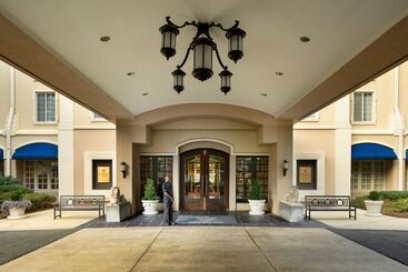 هتل Washington Duke Inn & Golf Club