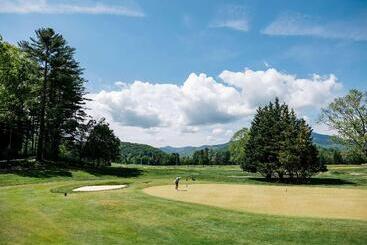 هتل Waynesville Inn And Golf Club, Tapestry Collection By Hilton