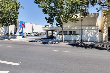 Motel 6 San Jose, Ca   Convention Center