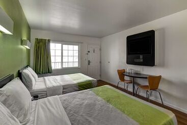 Motel 6visalia, Ca