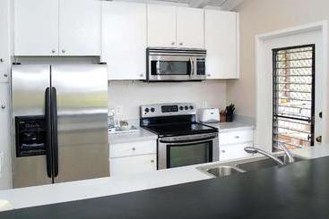 استراحتگاه Wailea Ekolu Village Coraltree Residence Collection