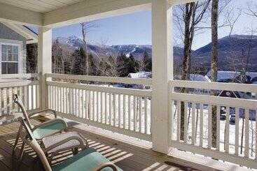 Smugglers' Notch Resort