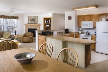 Smugglers' Notch Resort