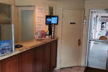 Town House Motel
