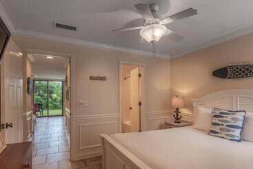 Villas By The Sea Resort & Conference Center