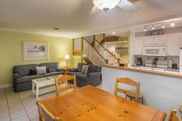 Villas By The Sea Resort & Conference Center