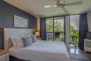 Villas By The Sea Resort & Conference Center