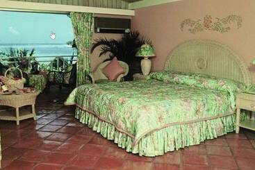 Coco Reef Resort And Spa