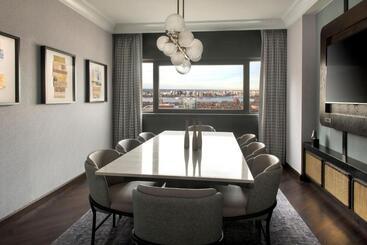 Отель Boston Marriott Copley Place