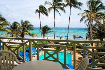 هتل Dover Beach