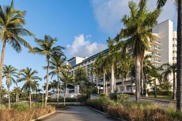 هتل Hilton Barbados Resort