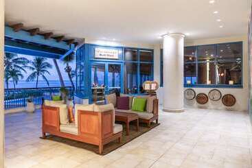هتل Hilton Barbados Resort