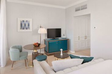 هتل Hilton Imperial Dubrovnik