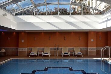 هتل Hilton Imperial Dubrovnik