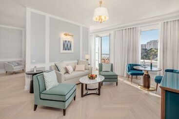 هتل Hilton Imperial Dubrovnik