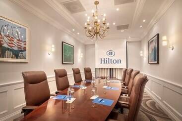 هتل Hilton Imperial Dubrovnik
