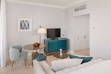 هتل Hilton Imperial Dubrovnik