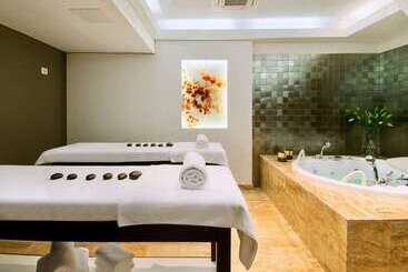 בית מלון כפרי Hilton Imperial Dubrovnik