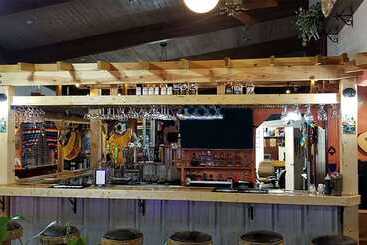 酒店 Casa Lemus Inn
