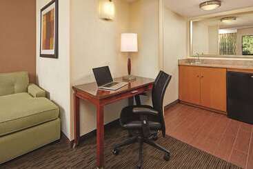 هتل Mission View Inn & Suites San Diego Sea World   Zoo