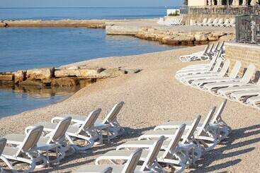 Maistra Select Island Hotel Katarina