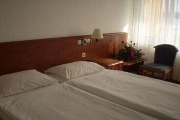 Mediteran Hotel By Aminess