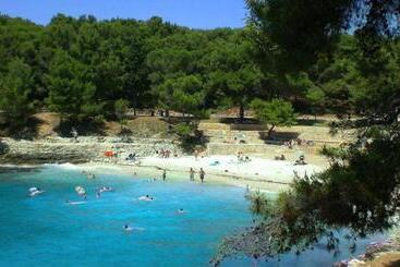 هتل Pula